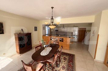 Vilă - 6 camere de vanzare TRACTORU - Brasov anunturi imobiliare Brasov