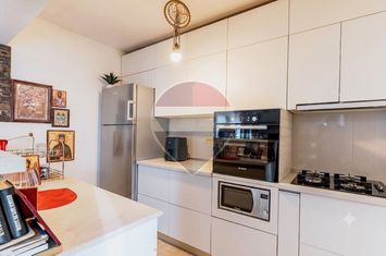 Apartament de vânzare | 'Blocul Alb' Breazu, Iași  Oportunitate unică anunturi imobiliare Iasi