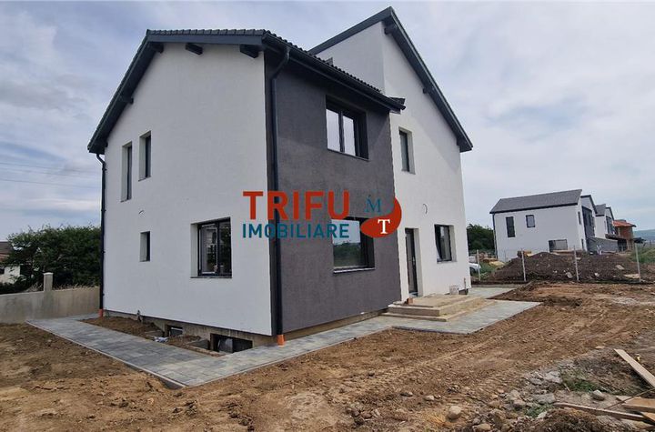 Casă - 4 camere de vanzare CENTRAL - Alba anunturi imobiliare Alba