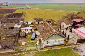 Casă - 2 camere de vanzare SIMAND - Arad anunturi imobiliare Arad