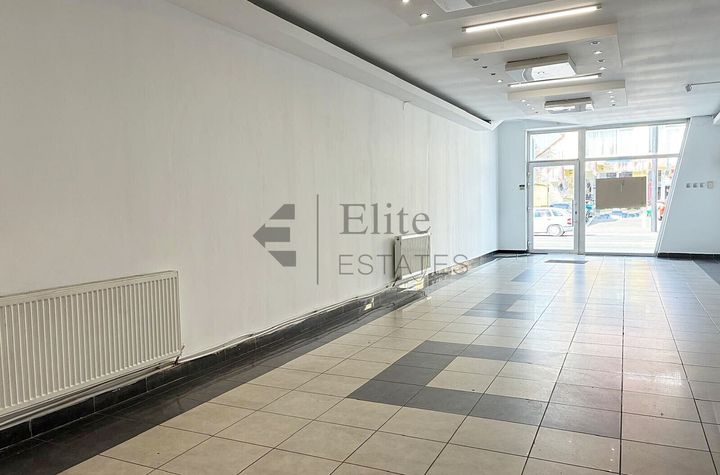 Spatiu comercial pe Bulevardul Decebal din Oradea anunturi imobiliare Bihor