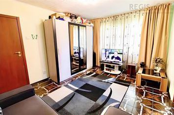 Apartament 3 camere de vanzare ASTRA - Brasov anunturi imobiliare Brasov