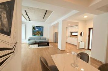 Vila individuală tip mediteraneana zona Pipera anunturi imobiliare Bucuresti