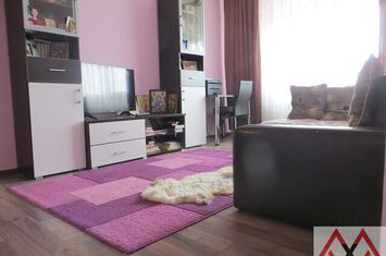 Apartament 4 camere de vanzare APARATORII PATRIEI - Bucuresti anunturi imobiliare Bucuresti