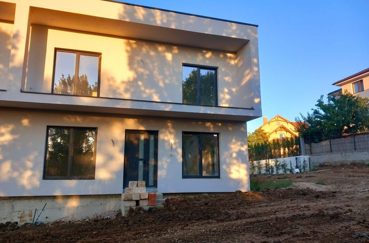 Casa in stil Mediteranean in zona Dealuri Oradea anunturi imobiliare Bihor