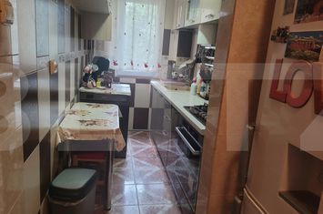Apartament 3 camere de vanzare ARAD - Arad anunturi imobiliare Arad
