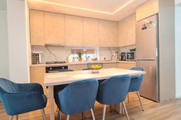 Casa 4 camere mobilata si utilata in Cartier Izvor Tarlungeni Brasov anunturi imobiliare Brasov