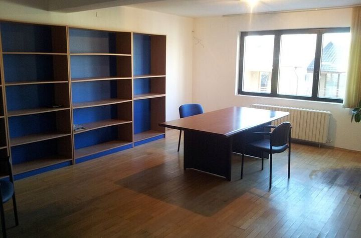 Apartament 4 camere de vanzare DOMENII - Bucuresti anunturi imobiliare Bucuresti