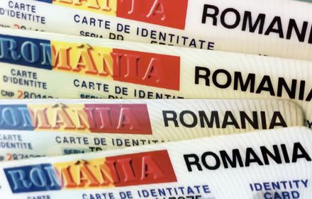 Dreptul de vot poate fi exercitat numai în baza unui act de identitate valabil