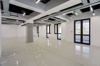 Birou Clasa A de închiriat Arad - Bancilor