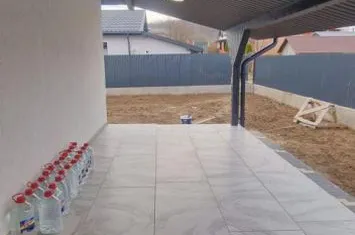 Casă - 4 camere de vanzare BACAU - Bacau anunturi imobiliare Bacau