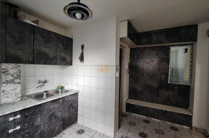 Apartament 2 camere de inchiriat VEST - Harghita anunturi imobiliare Harghita