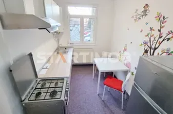 Apartament mobilat doua camere Zizinului anunturi imobiliare Brasov