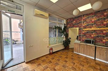 Spatiu Comercial - Zona Central - 2 Cai de Acces anunturi imobiliare Cluj