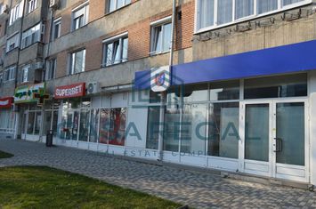 Spatiu comercial, 40 mp utili, strada Nufarului anunturi imobiliare Bihor