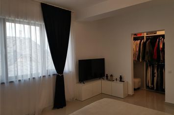 Vilă - 5 camere de vanzare BALOTESTI - Bucuresti anunturi imobiliare Bucuresti