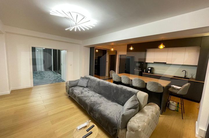 Apartament 3 camere de inchiriat CRAIOVA - Dolj anunturi imobiliare Dolj
