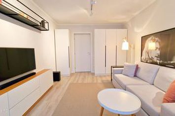 Apartament 3 camere de vanzare TITAN - Bucuresti anunturi imobiliare Bucuresti