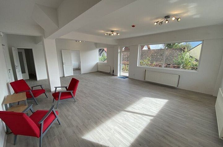 Casa P+2+M de inchiriat in zona Blumana - Brasov anunturi imobiliare Brasov