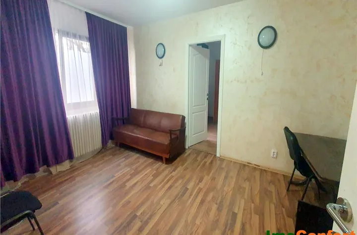 Apartament 2 camere de vanzare PODU ROS - Iasi anunturi imobiliare Iasi