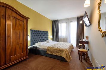 Apartament 19 camere de vanzare BRAN - Brasov anunturi imobiliare Brasov