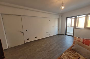 Apartament 2 camere de vanzare TARGU-JIU - Gorj anunturi imobiliare Gorj