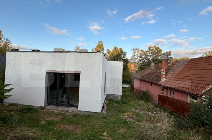 Casă - 4 camere de vanzare GURUSLAU - Salaj anunturi imobiliare Salaj
