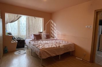 Apartament cu o camera Intrarea Peru Steaua etaj 2 anunturi imobiliare Timis