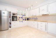 340.000 €, Vilă