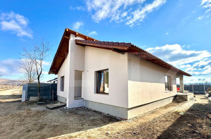 Casă - 4 camere de vanzare ALBA IULIA - Alba anunturi imobiliare Alba