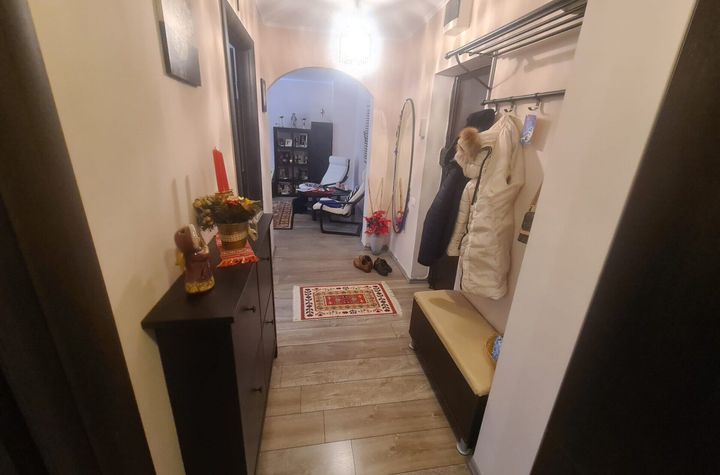 Apartament 2 camere de vanzare SINAIA - Prahova anunturi imobiliare Prahova