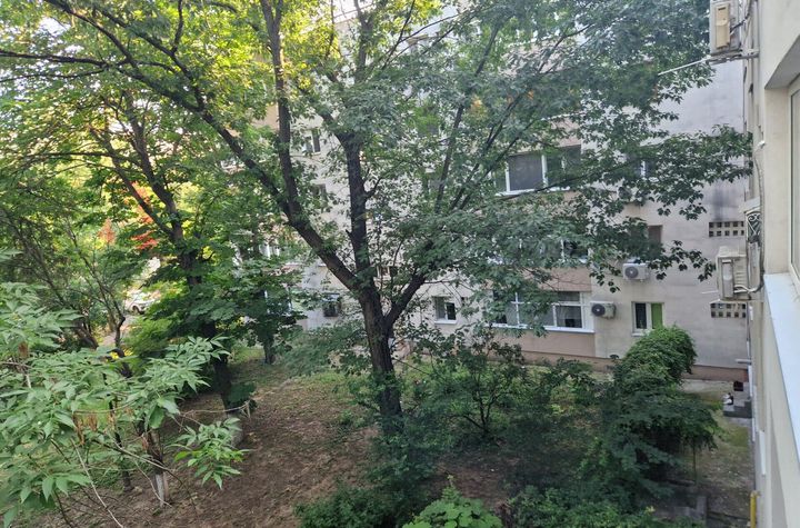 Apartament 3 Camere Titan-Liviu Rebreanu,5 Minute Metrou anunturi imobiliare Bucuresti
