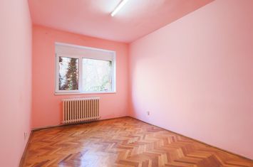 Apartament decomandat 3 camere - str. Horia - COMISION 0% anunturi imobiliare Arad
