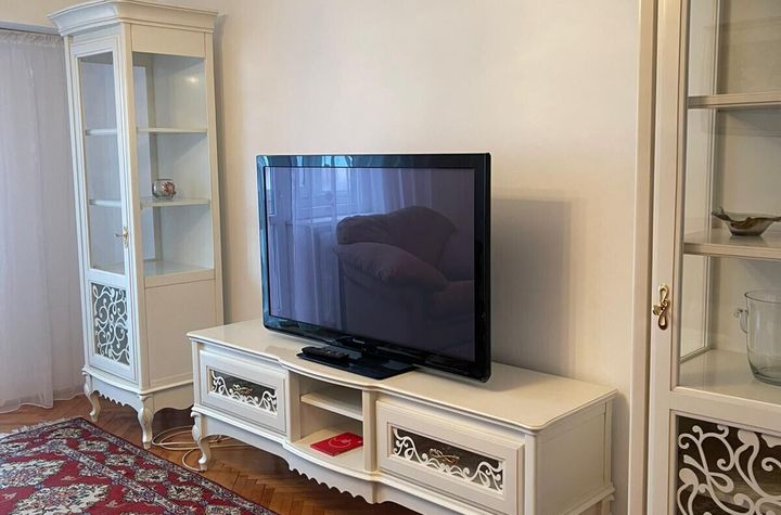 Piata Victoriei/langa Guvern inchiriere apartament 4 camere anunturi imobiliare Bucuresti