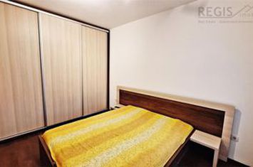 Apartament 3 camere de inchiriat AVANTGARDEN - Brasov anunturi imobiliare Brasov