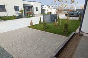 Casa Parter !  3 dorm.+2 bai+2 parcari+teren liber 190mp! Domnesti ! anunturi imobiliare Bucuresti