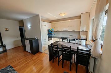 Apartament 3 camere de inchiriat CENTRUL CIVIC - Brasov anunturi imobiliare Brasov