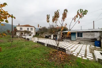 Casă duplex 140 mp pe teren 1.062 mp în Mesia anunturi imobiliare Grecia