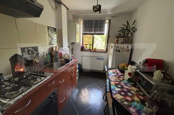 Apartament 2 camere de vanzare ALEEA TRANDAFIRILOR - Dambovita anunturi imobiliare Dambovita