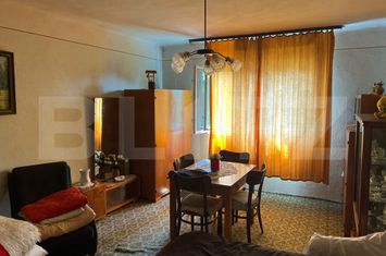 Casă - 4 camere de vanzare TARGU MURES - Mures anunturi imobiliare Mures