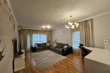 APARTAMENT 3 CAMERE, CU VEDERE LA LAC! anunturi imobiliare Bucuresti