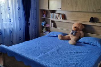 Apartament 3 camere de vanzare 1 MAI - Dolj anunturi imobiliare Dolj