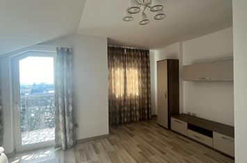 Apartament 3 camere de vanzare RADAUTI - Suceava anunturi imobiliare Suceava