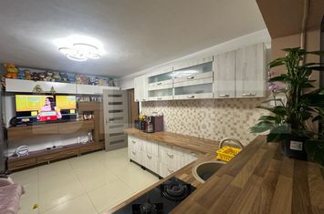 Apartament 2 camere de vanzare GEMENII - Brasov anunturi imobiliare Brasov