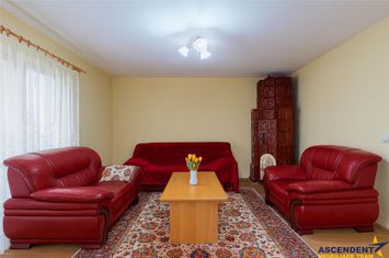 Casă - 3 camere de vanzare EXTERIOR EST - Brasov anunturi imobiliare Brasov