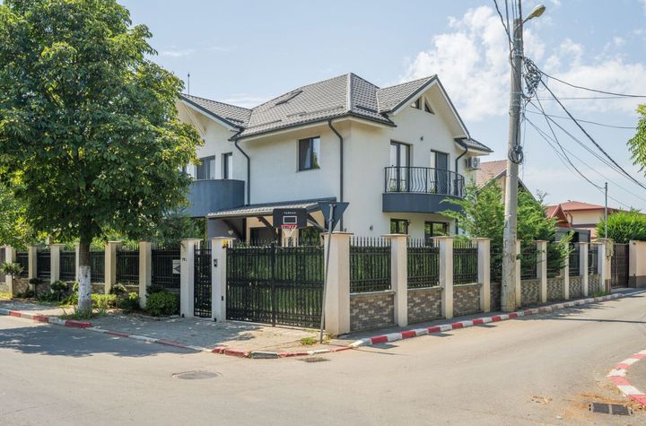 Vila mobilata si utilata Voluntari Matei Milo, bd Eroilor anunturi imobiliare Bucuresti