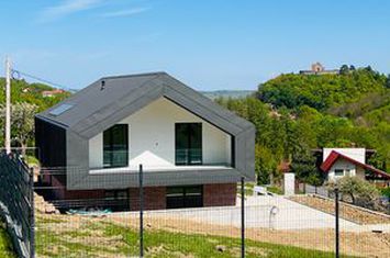 Casă - 5 camere de vanzare CISNADIOARA - Sibiu anunturi imobiliare Sibiu