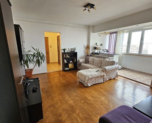 Apartament 3 camere Baba Novac, 69 mp