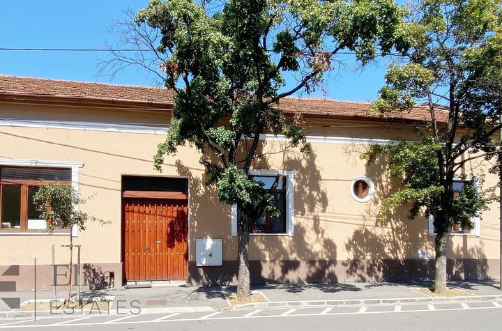 Casa cu teren 506 mp de vanzare central in Oradea anunturi imobiliare Bihor