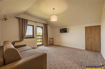 Apartament 12 camere de vanzare BRAN - Brasov anunturi imobiliare Brasov